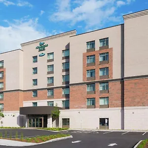 *** Hotel Homewood By Hilton Airport Canada